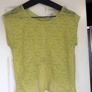 Forever 21 Lace top open in the back